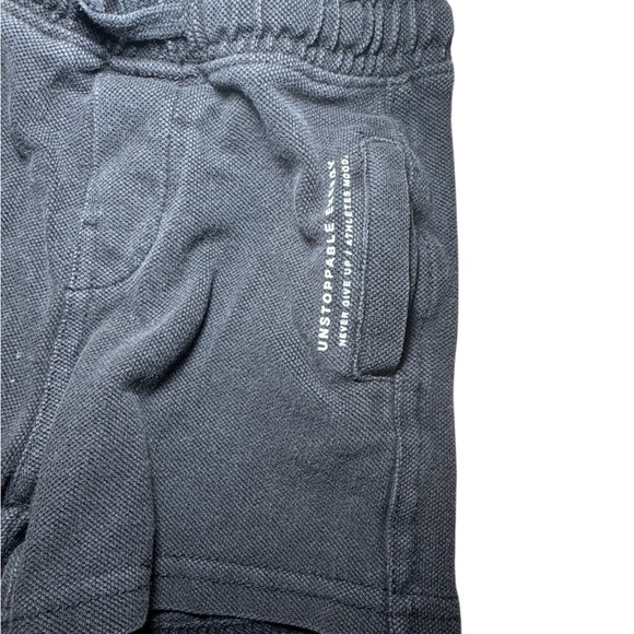 Zara Toddler Boy Black Straight Text Plush Shorts Size 2-3 Years - Picture 2 of 8
